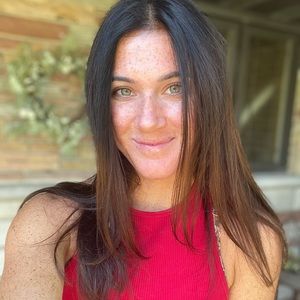 Meet your Posher, Brit